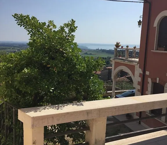 Rossa Cavaion Veronese